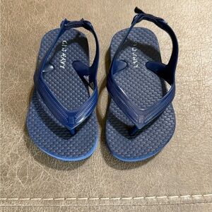 Toddler boys sandals size 5  Old Navy blue